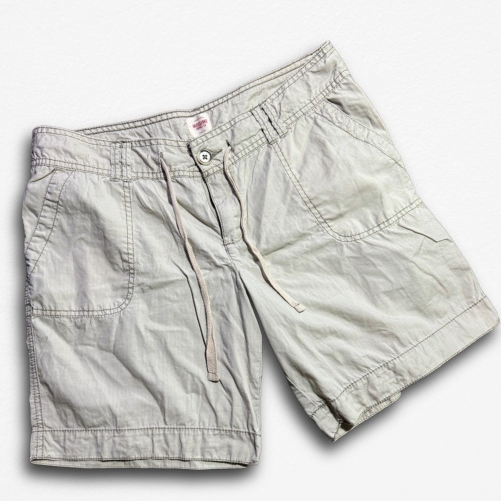 Mossimo Women Khaki Chino Shorts Size 11 Tan Cotton Drawstring Mid Rise Casual‎